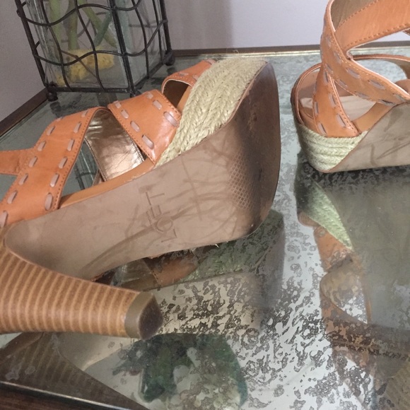 LOFT brown leather platform heels (AAAA) - Picture 5 of 6